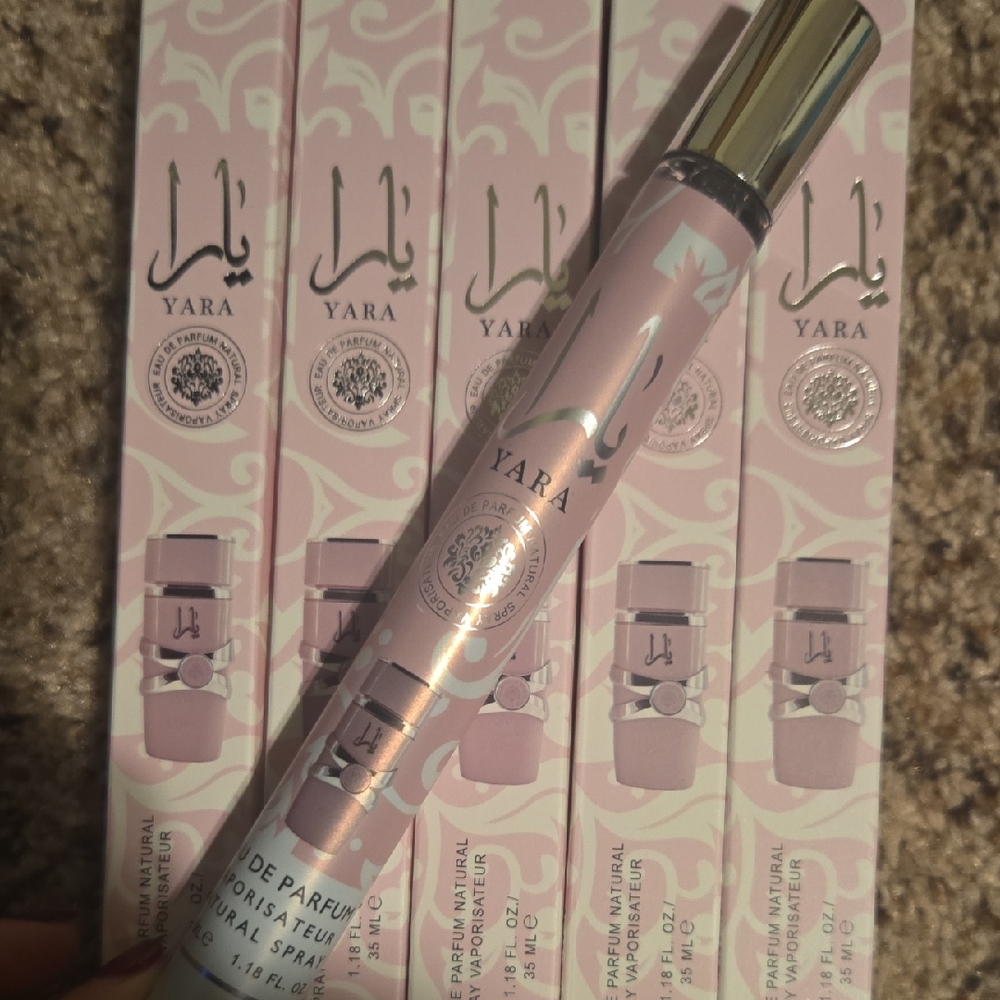 Yara Pink Floral Perfume Spray